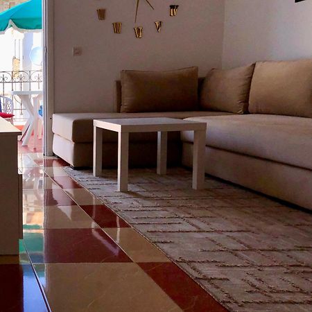 Joli Appart Avec Terrasse Au Centre Ville Tetuão Exterior foto